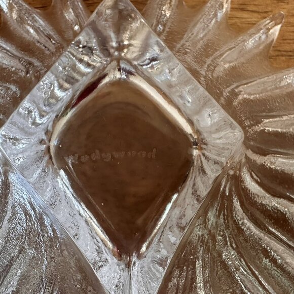 Vintage Wedgwood Clear Glass Bowl Devon Collection Starburst Textured Mid Centur - Picture 5 of 5